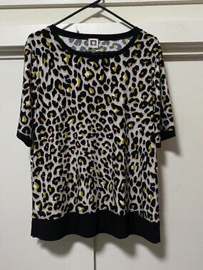 Anne Klein, short sleeve, animal print tunic, size XL